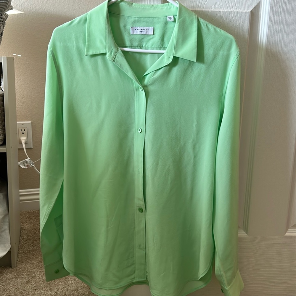 Women shirt